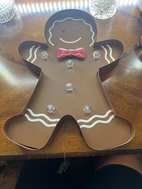 Gingerbread LED Wall Light - Brown with Red Bow